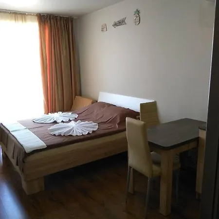 Diamond Sea View Apartmán