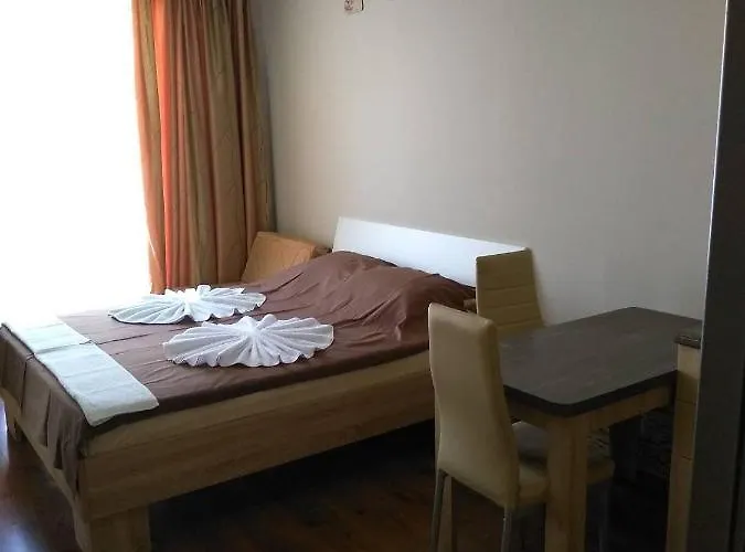 Diamond Sea View Апартамент